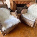 Wooden club chair