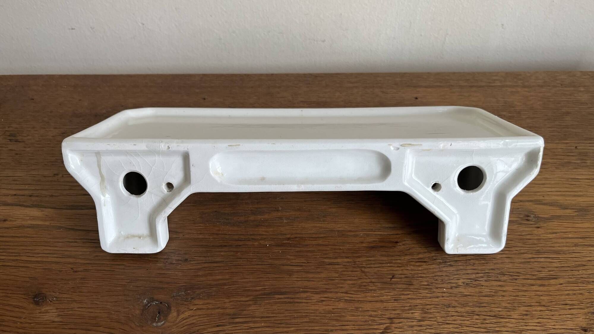 XS shelf tablet in white porcelain 1950 L30cm