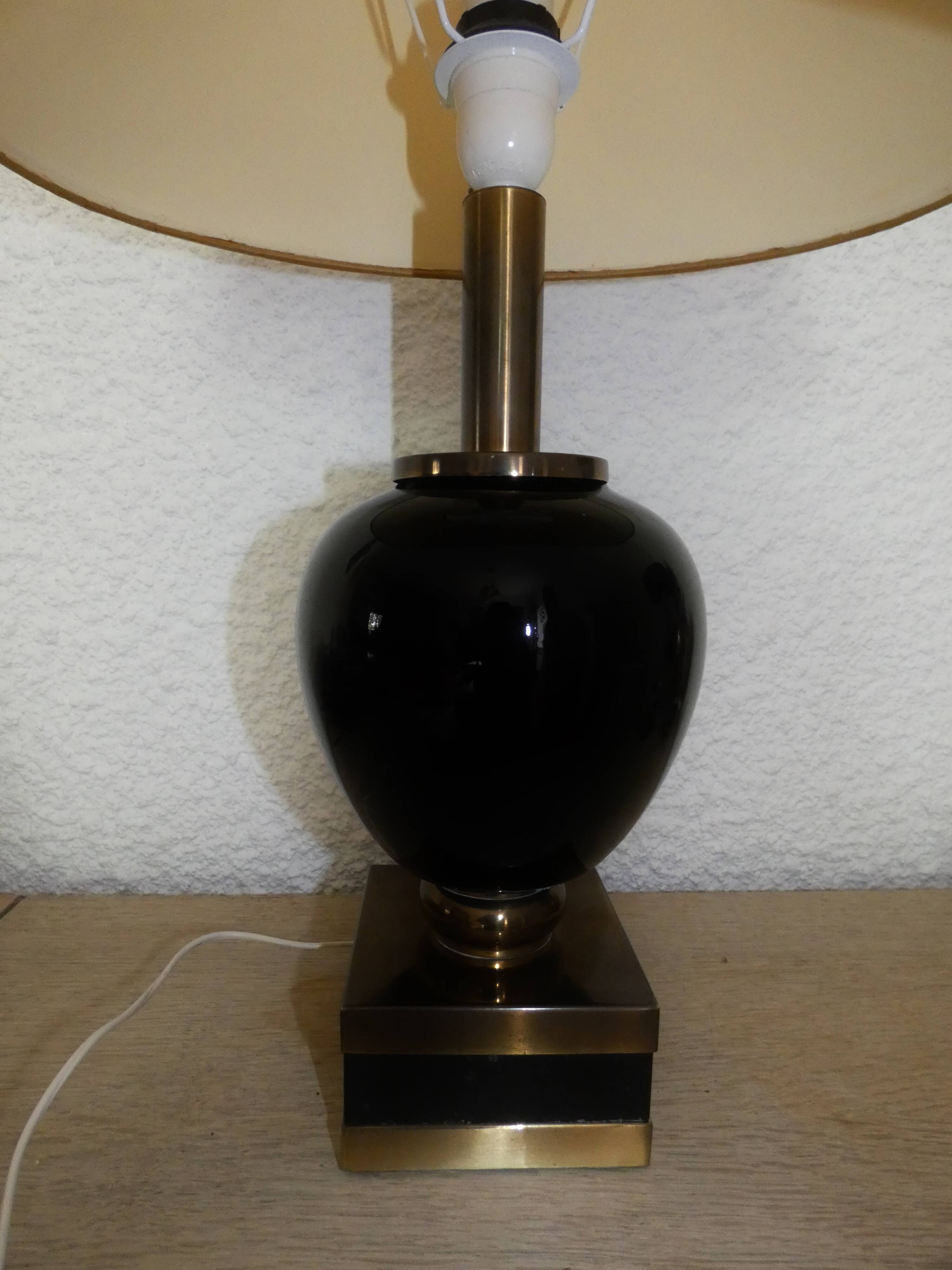 Table lamp neoclassical porcelain brass lacquer circa 1970