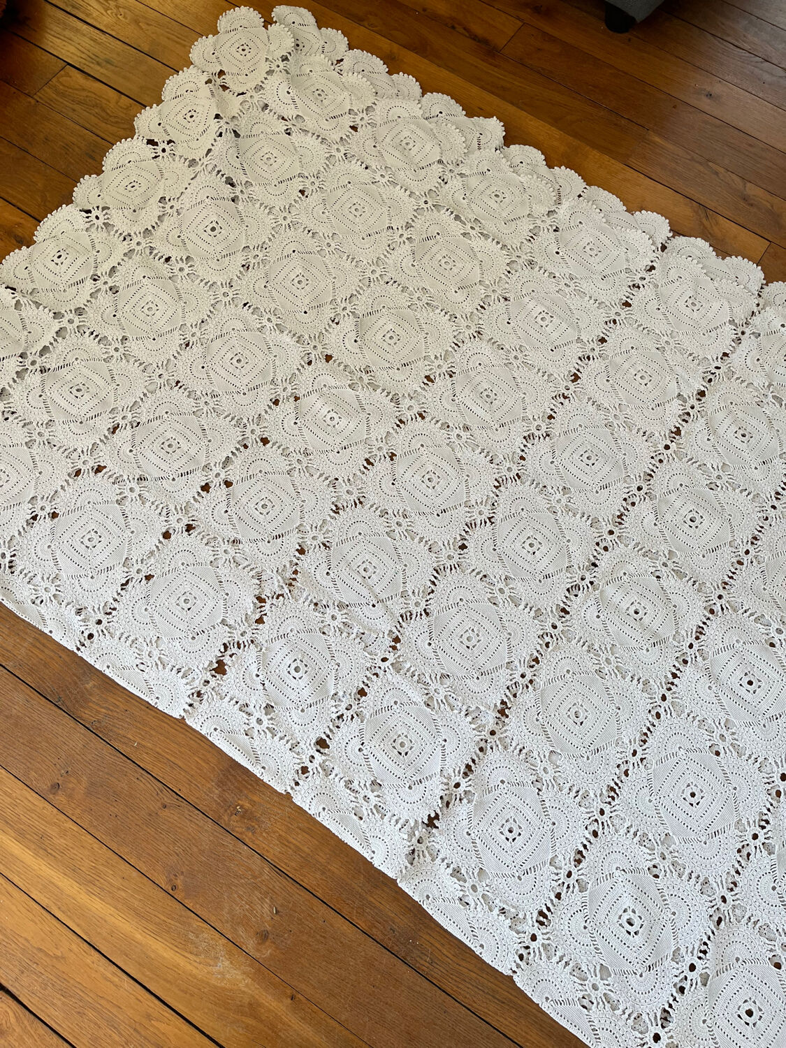 White vintage crochet bedspread