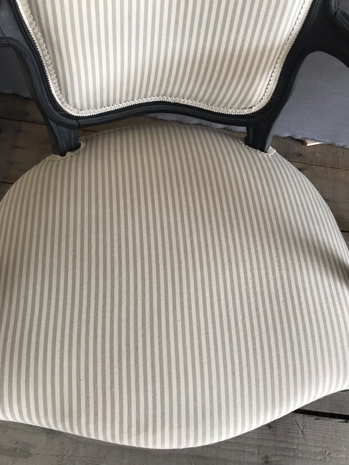 Pair of convertibles striped fabric