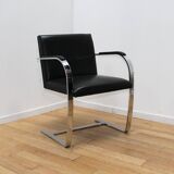 Paire de fauteuils BRNO, Knoll