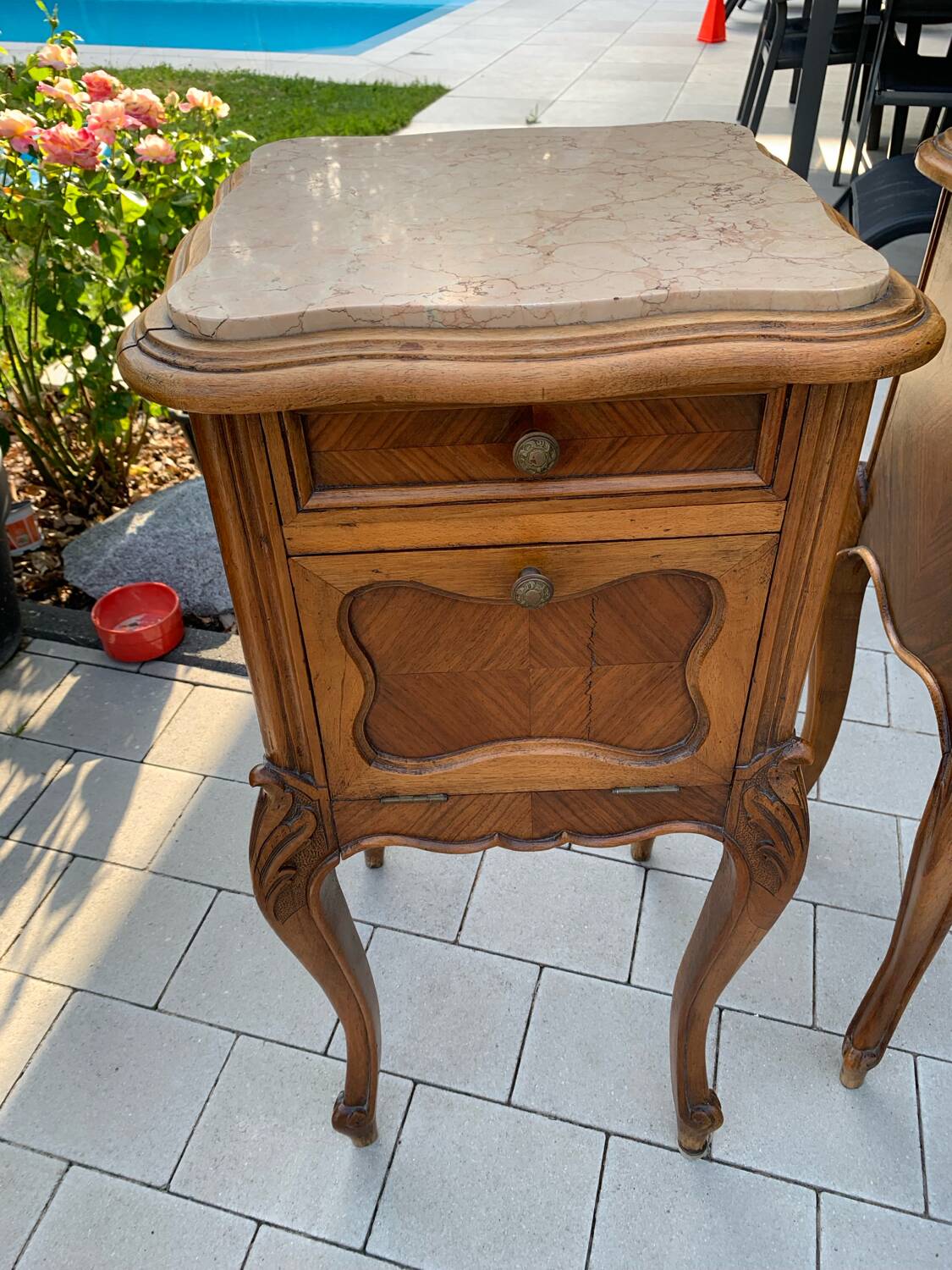 Louis XV bedside tables in beige marble