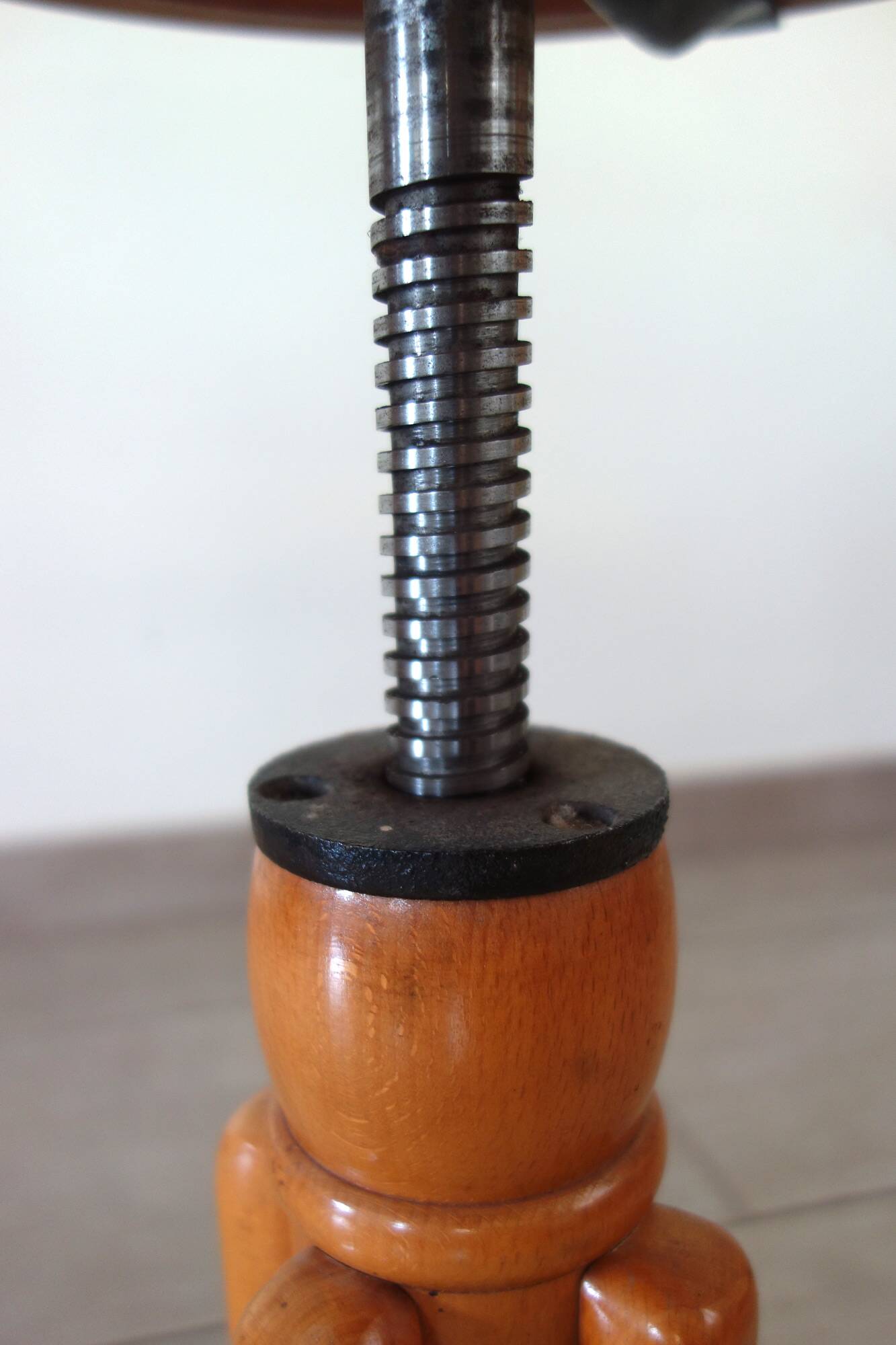 Piano stool, dlg Thonet, 1920s