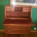 Secretary Gunnard Nielsen Tibergaard in teck