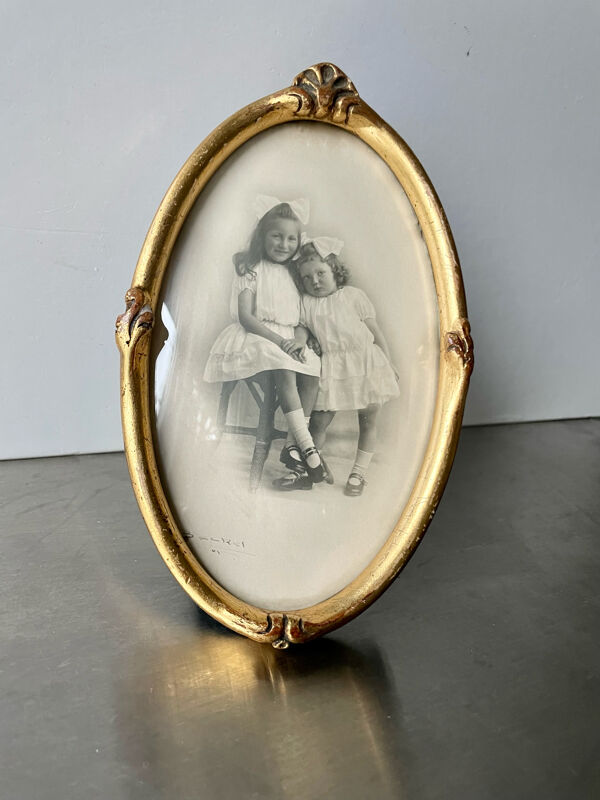 Art nouveau cadre ovale en bois doré dimensions 19 cm x 11,5 cm verre convexe