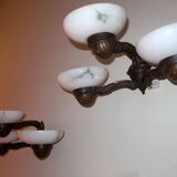 Paire d'appliques murales anciennes en bronze et albâtre à trois bras, 1910