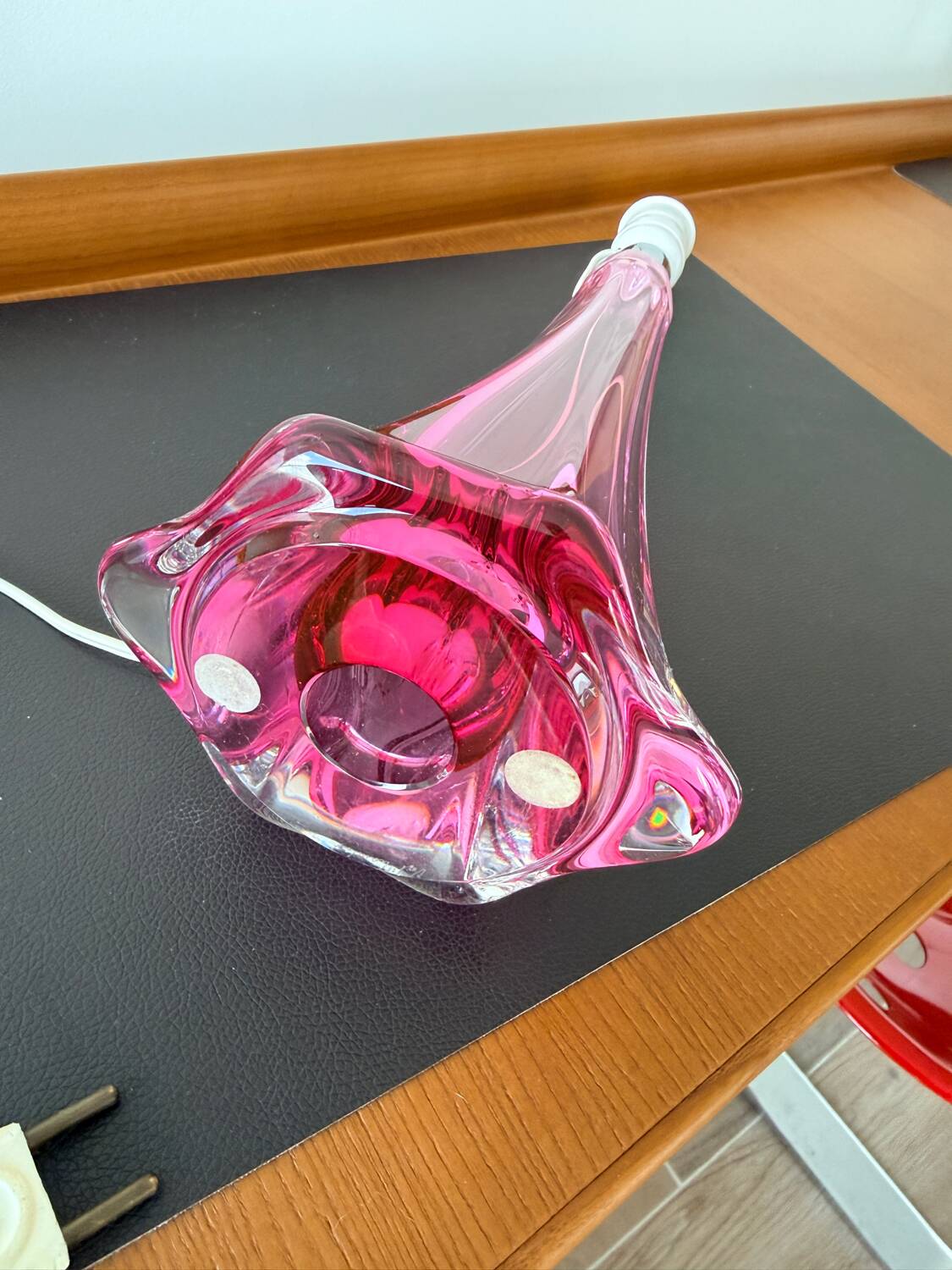 Val Saint Lambert violet lamp