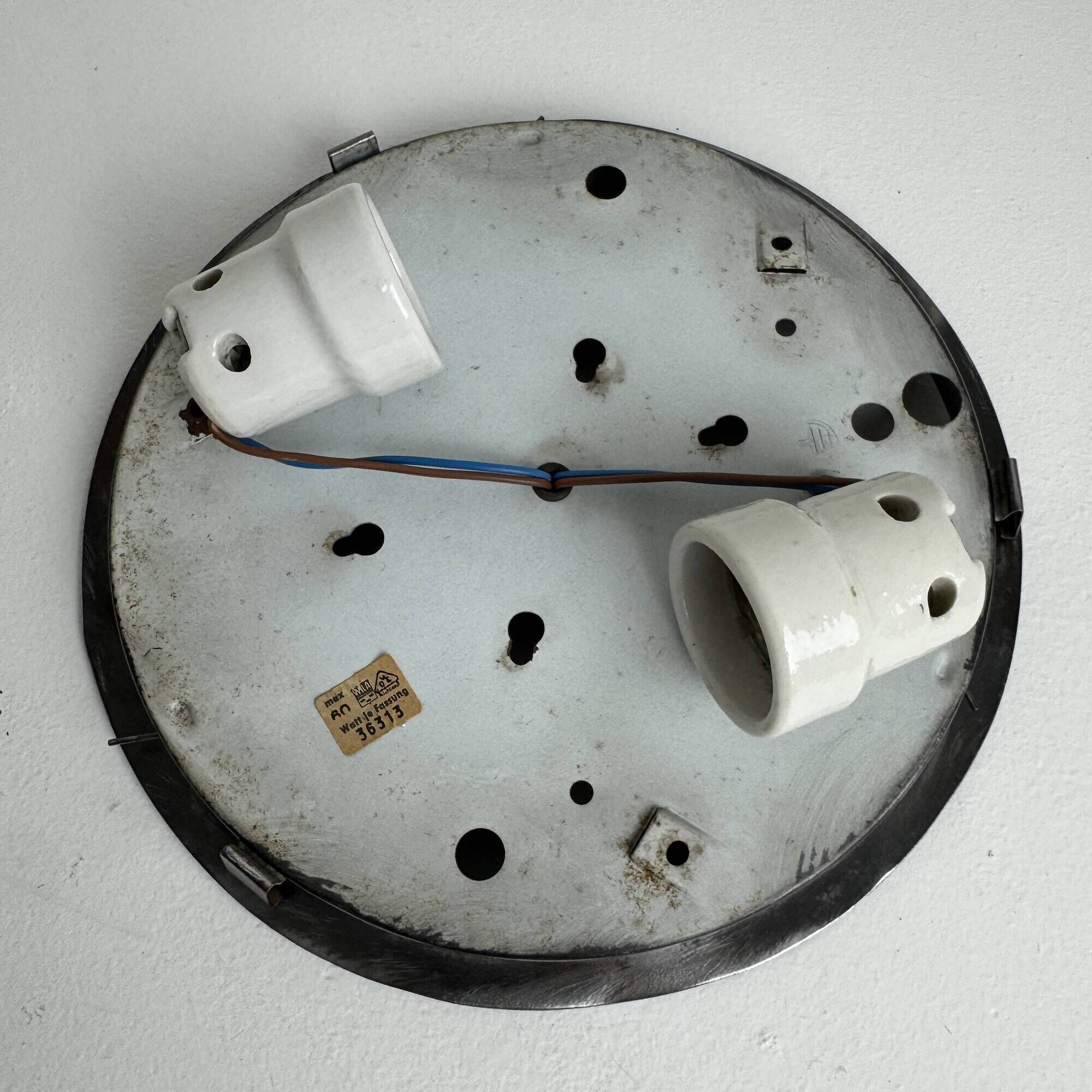 VINTAGE SPACE-AGE OPALINE CEILING LIGHT "WILA"