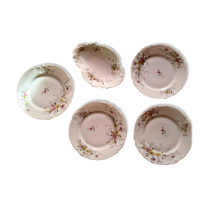 lot de quatre assiettes