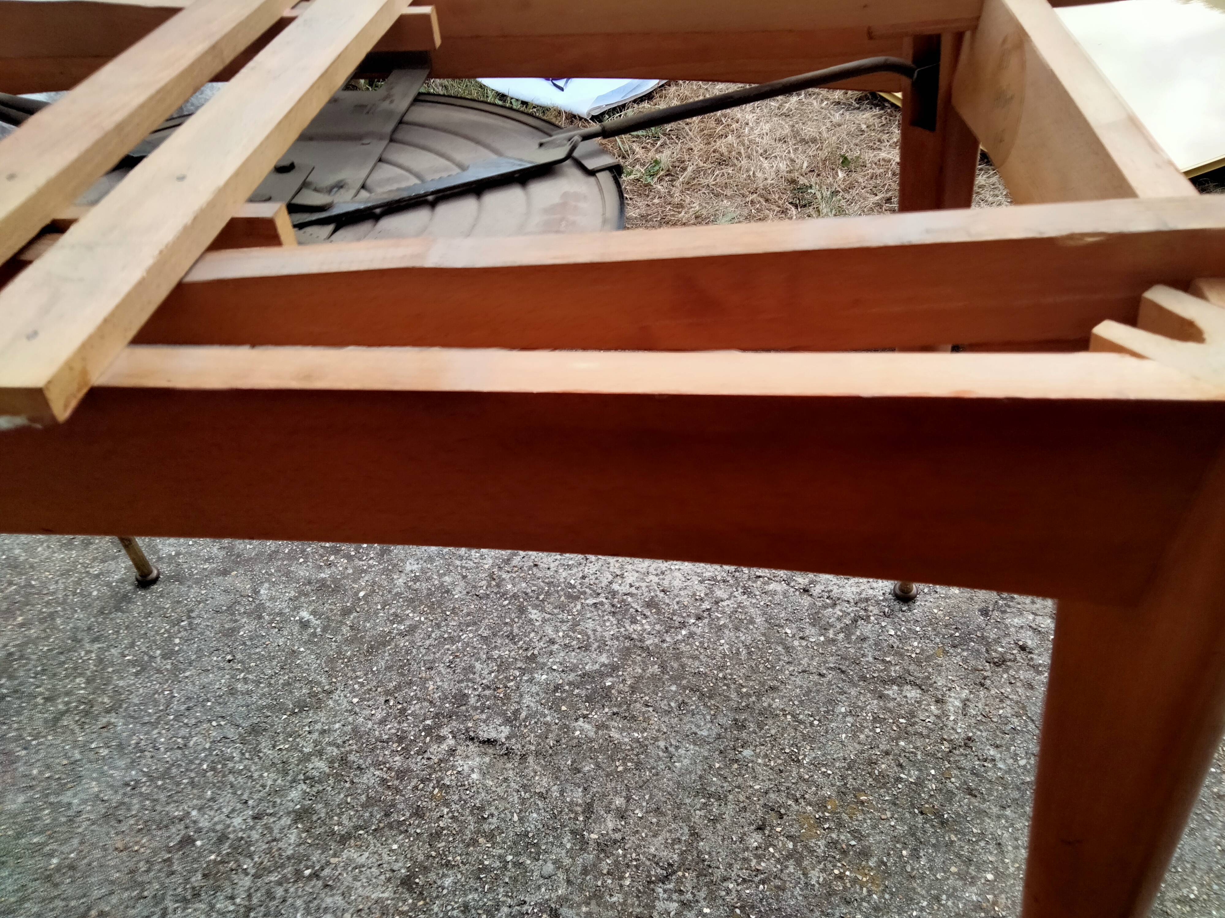 Extendable table with extensions old vintage compass legs design XXeme