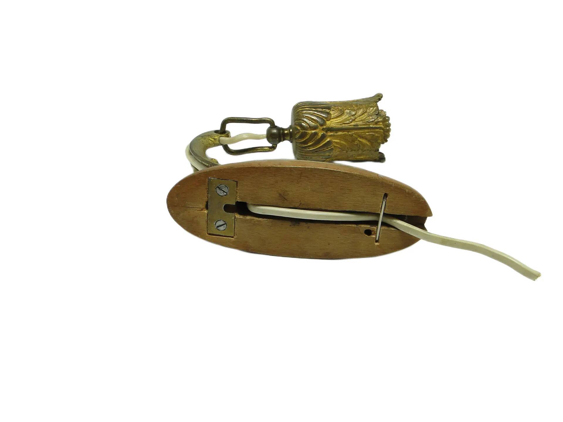 Eclectic wall sconce, golden brass, beech, Germany, 1930s.