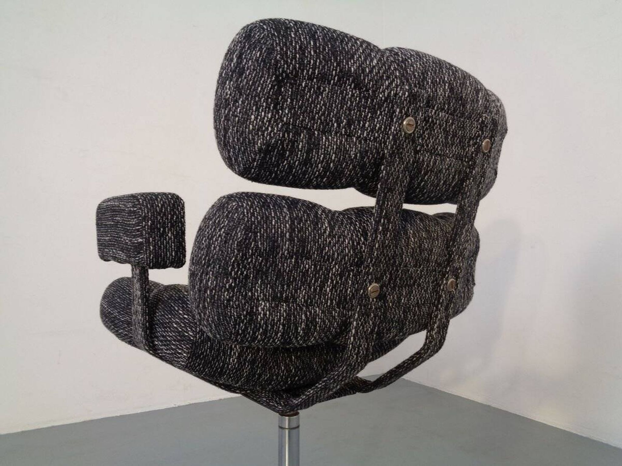 Italian Swivel Chair, 1960s