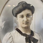 Portrait young woman photo 1926 in 1900 art nouveau frame