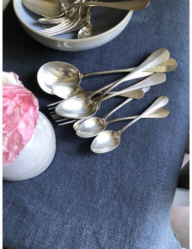 Old Harvest Tablecloth in Pure Hemp Dyed Dense Grey