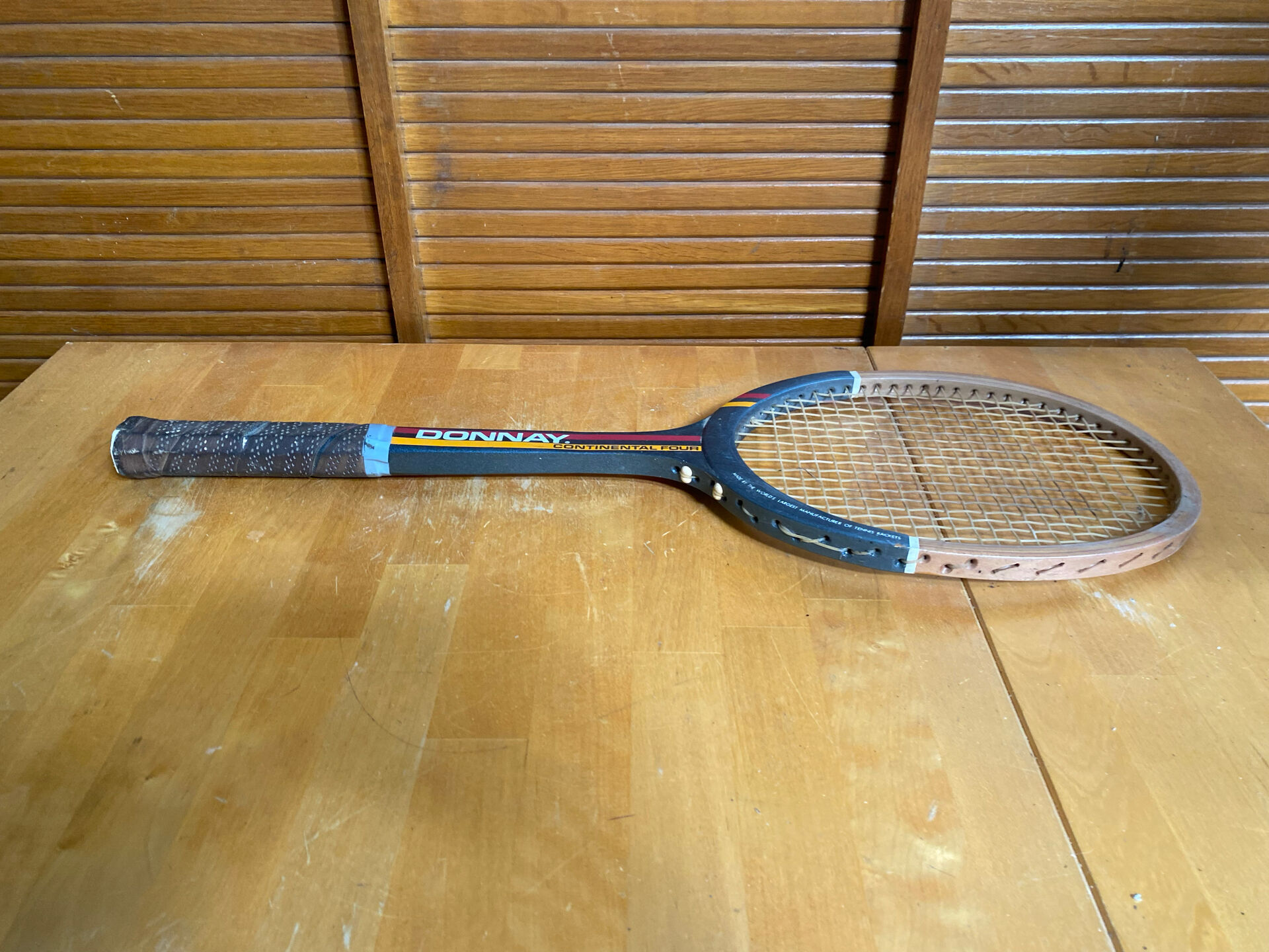 Vintage donnay continental four wooden tennis racket #e