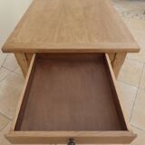 Solid oak farmhouse table with 2 large drawers and brass knobs - Fully restored