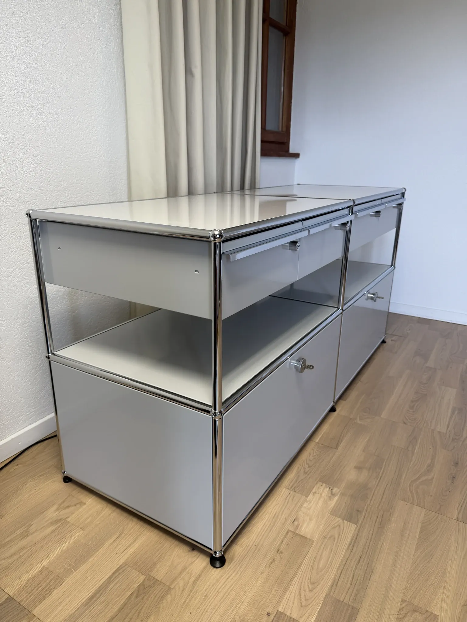 Commode USM Haller en Gris Clair