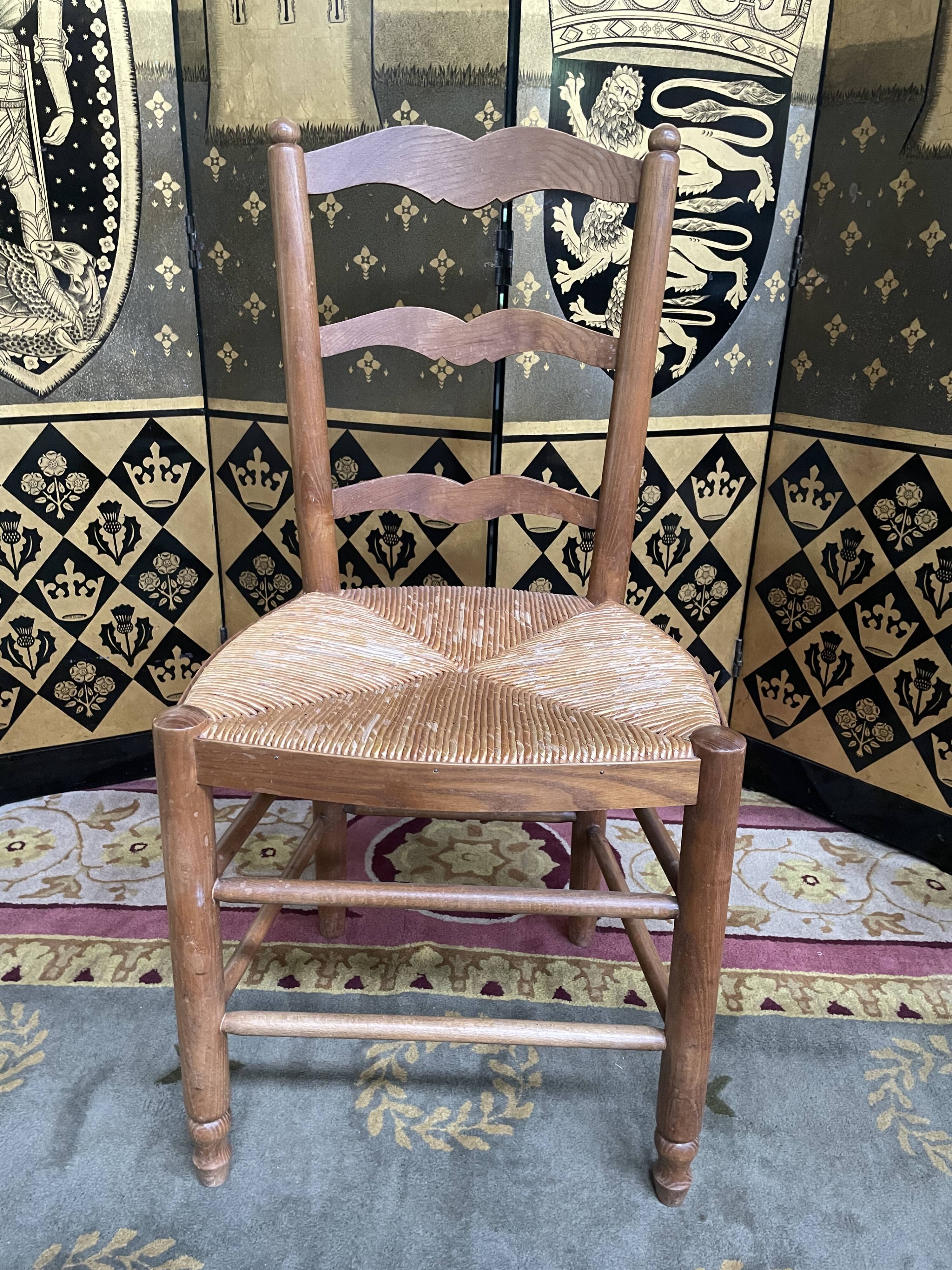 6 rustic ash mulched chairs