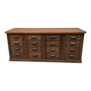 Ancien meuble de mercreroe