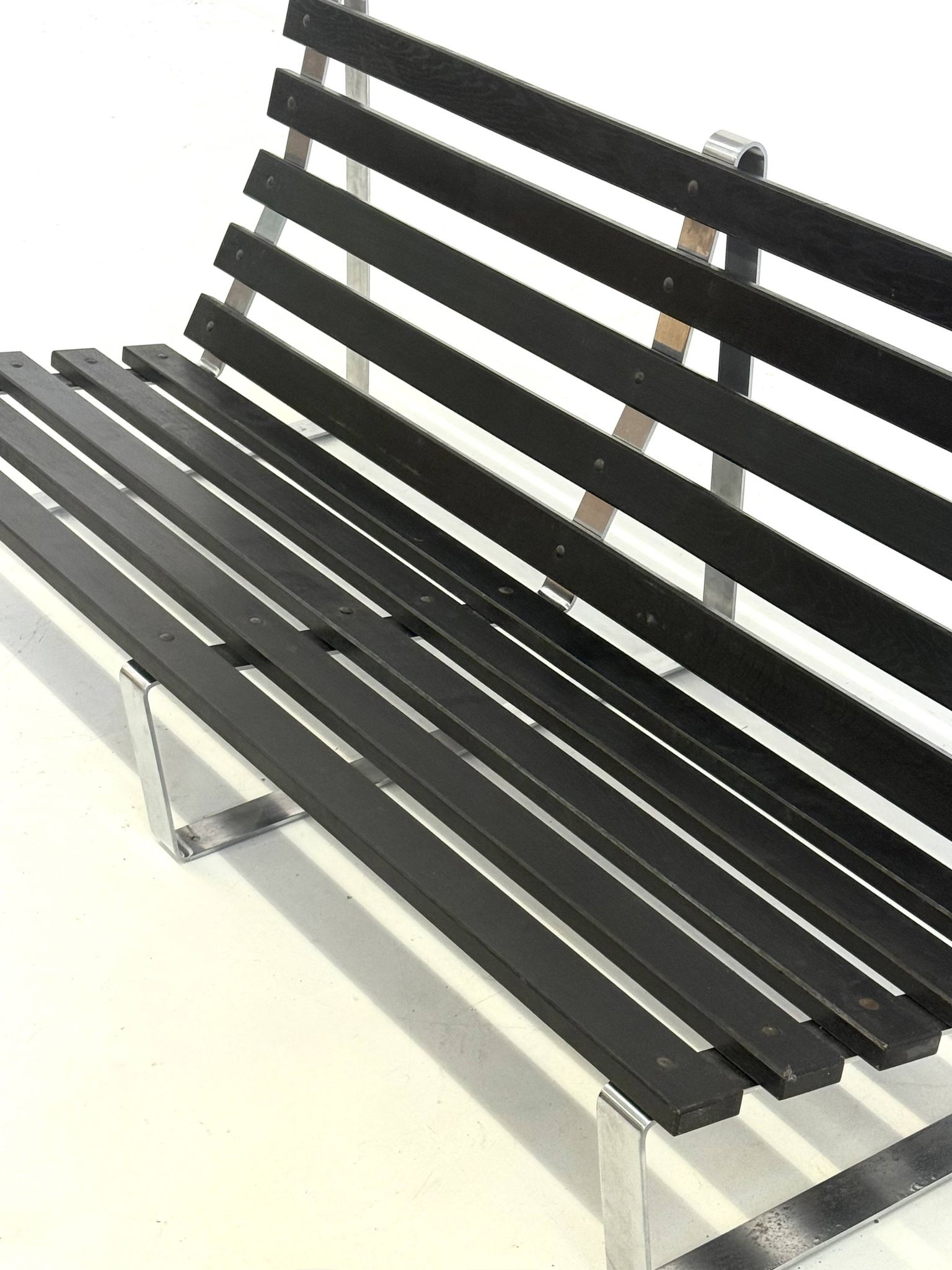 Vintage slatted bench by Kho Liang Ie for Artifort
