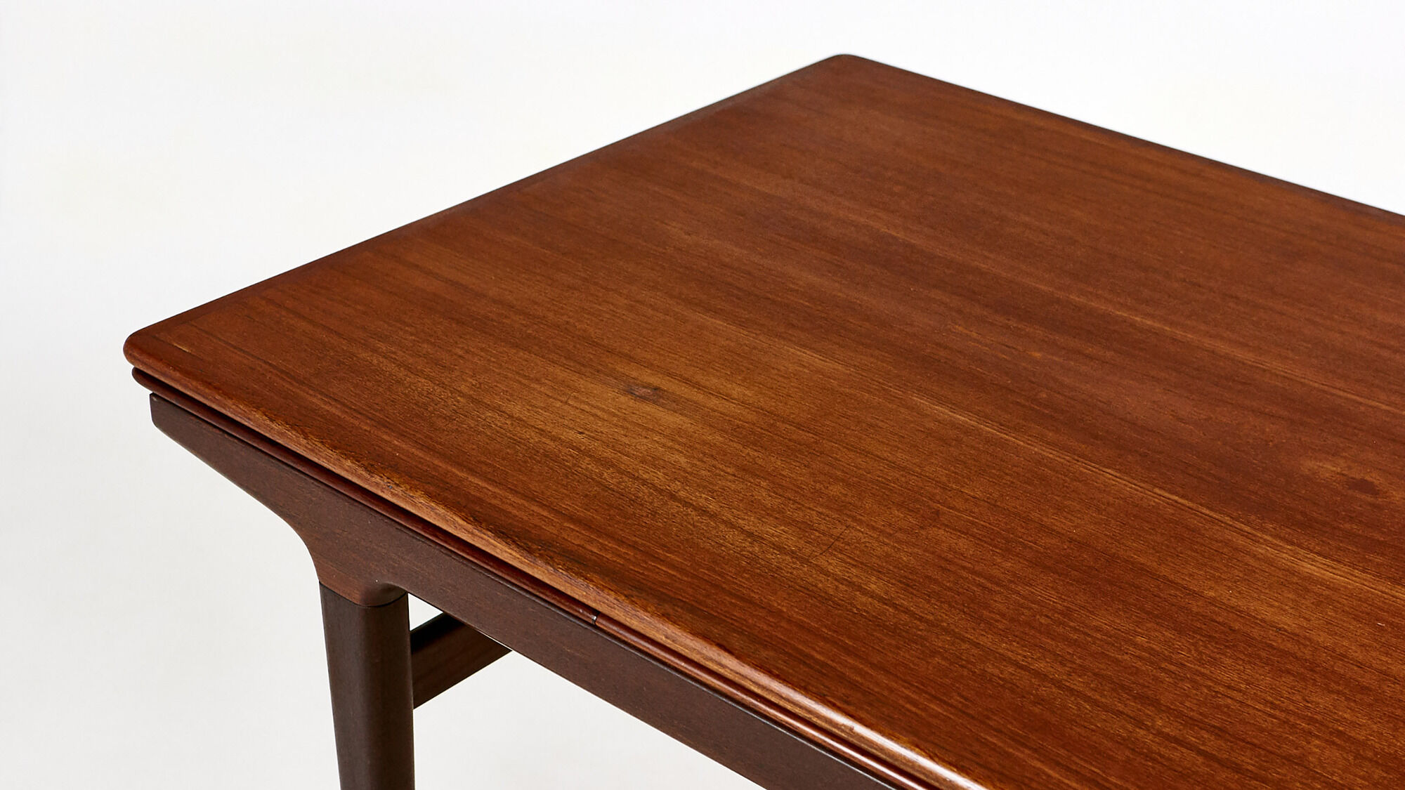 Teak dining table, Johannes Andersen for Uldum Møbelfabrik, 1960