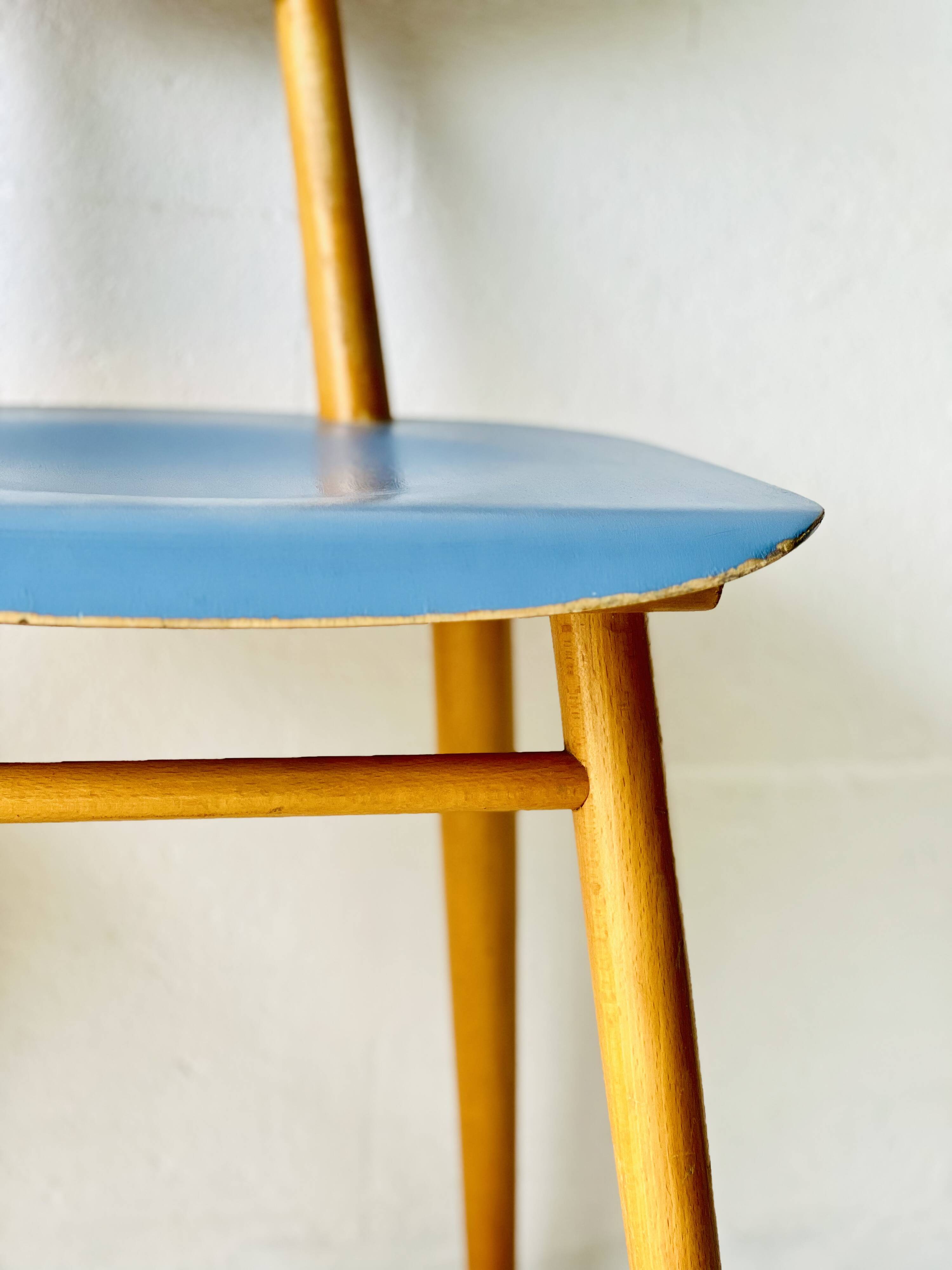 Chaises de salle à manger vintage de Ton, 1960'