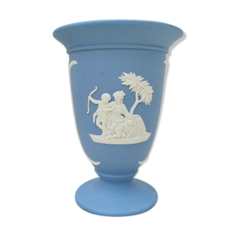 Vase biscuit anglais Wedgwood décor antique