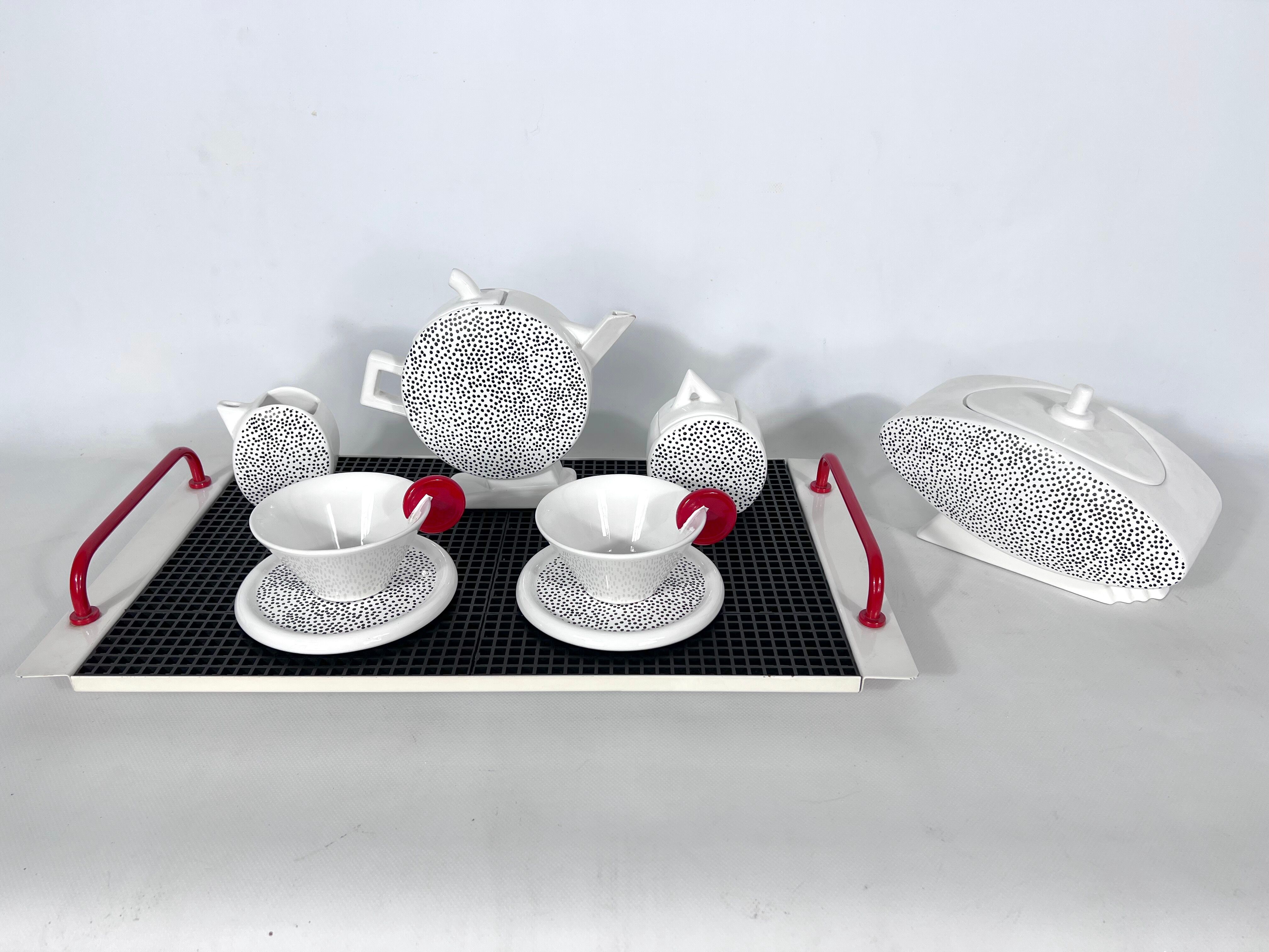 Ceramic tea set by Mas in the Memphis Milano style, 1980s, Set of 7