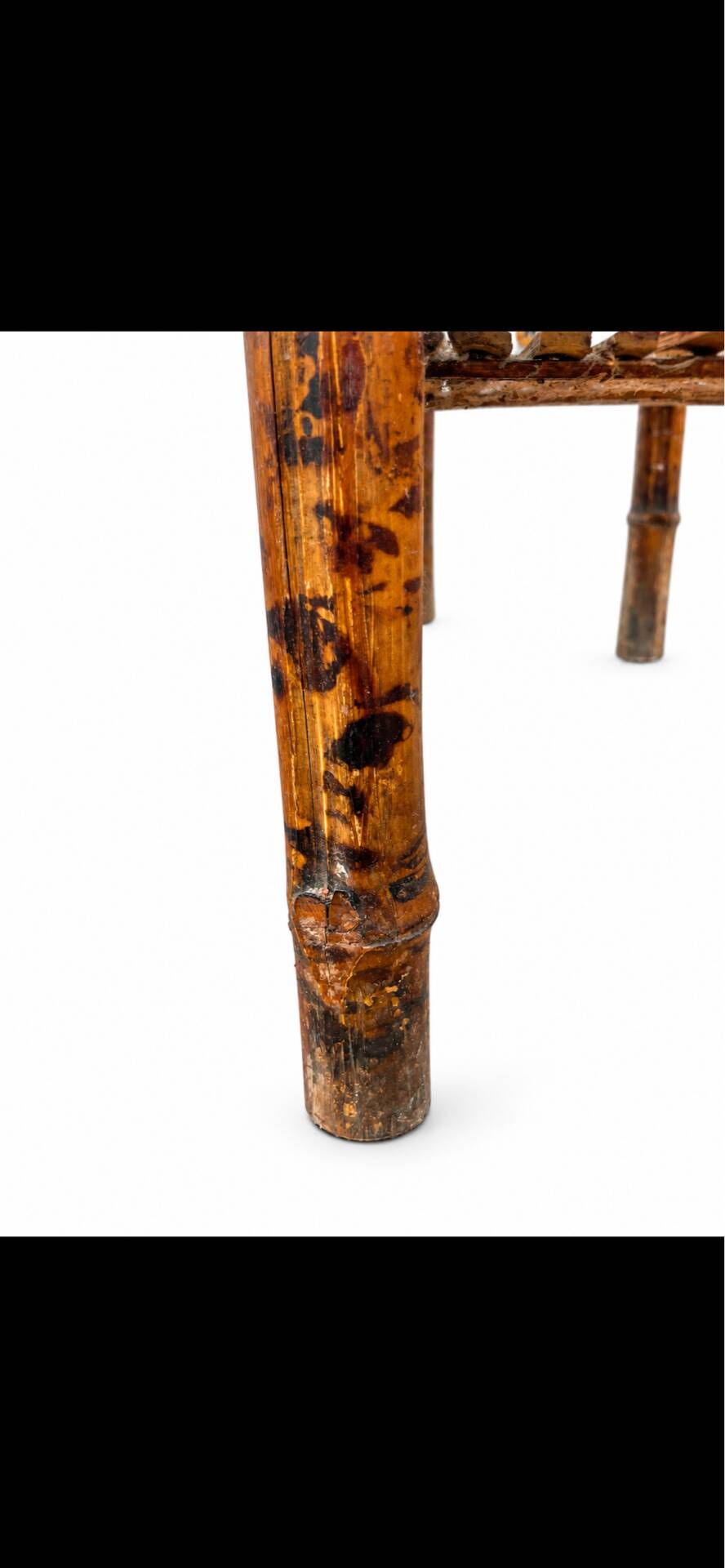 Antique bamboo shelf with 4 levels – Japonese style