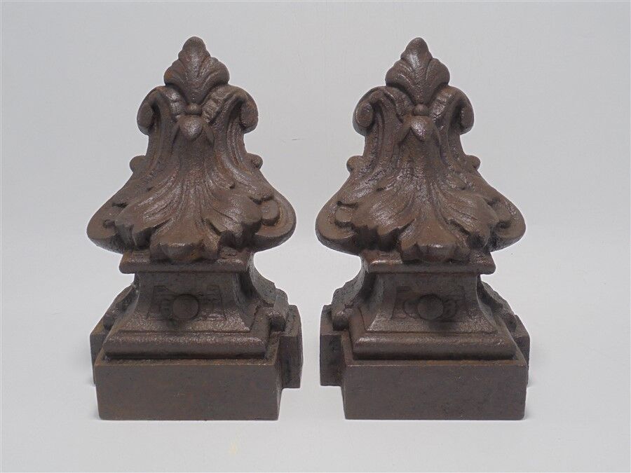 Pair of bookends