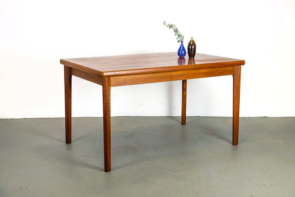 Danish teak meal table 60's with extension cords