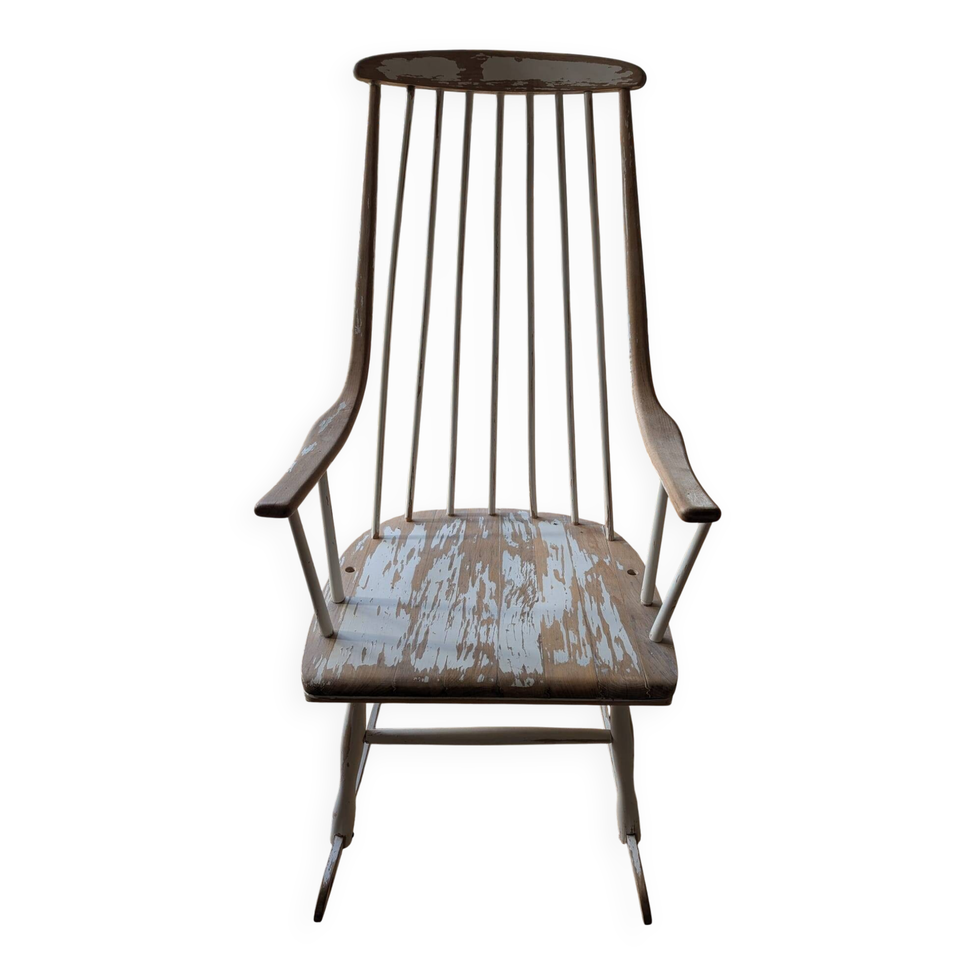 Fauteuil à bascule vintage en bois – patine d’origine