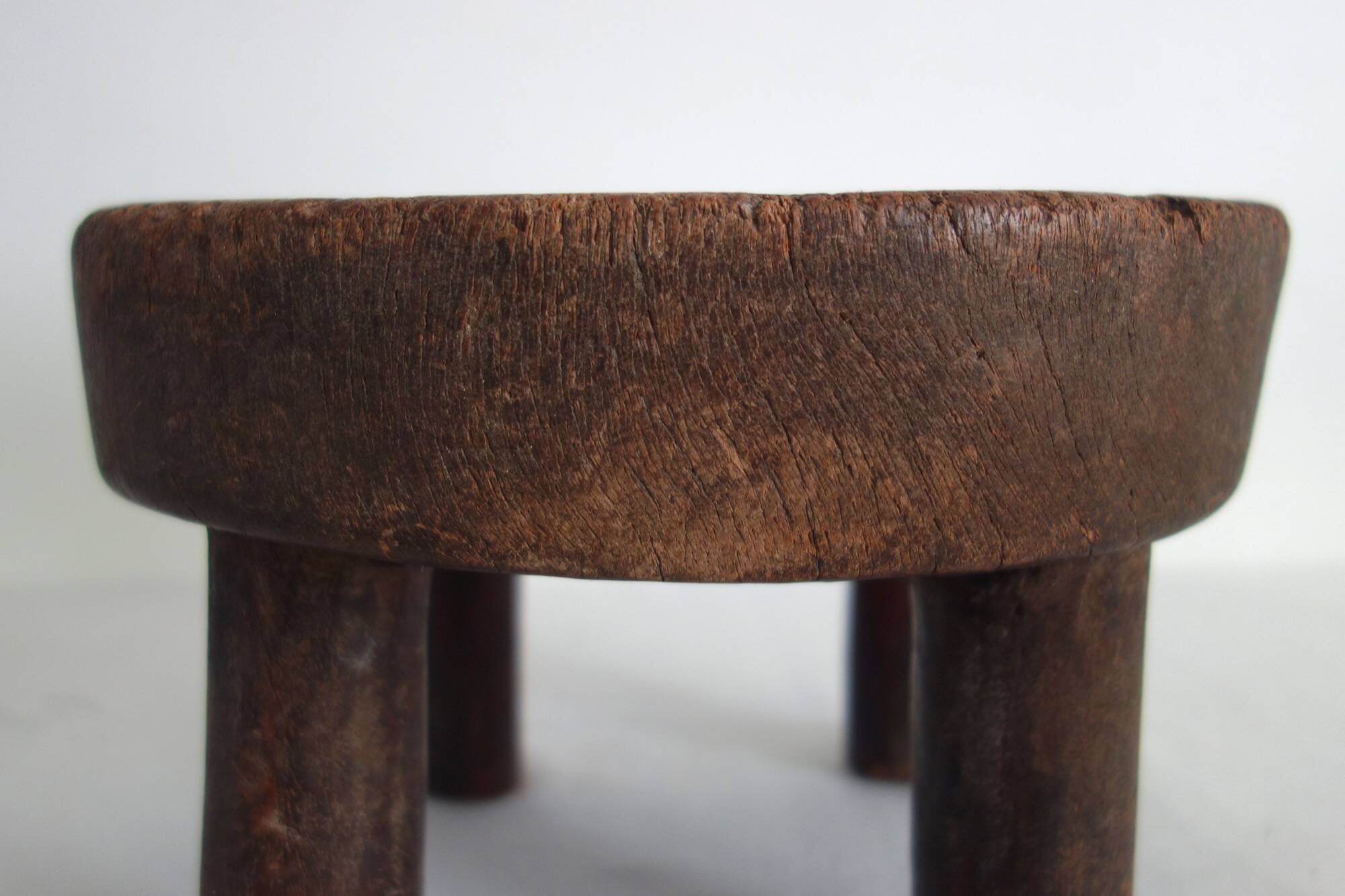 Tabouret Africain ancien en bois baoulé, Côte d'Ivoire