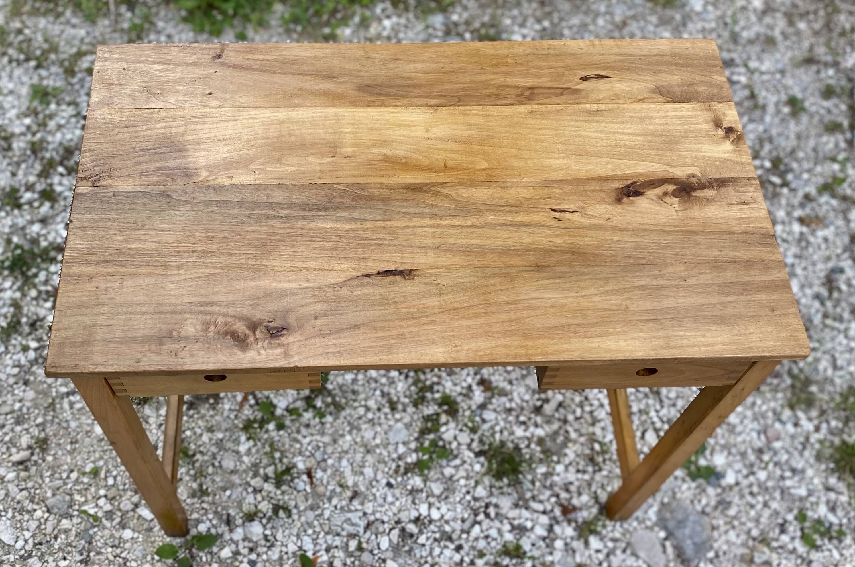 Vintage 1970s modernist desk with 2 drawers