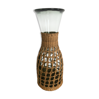 Carafe cerclée de rotin naturel