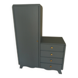 Asymmetrical wardrobe.