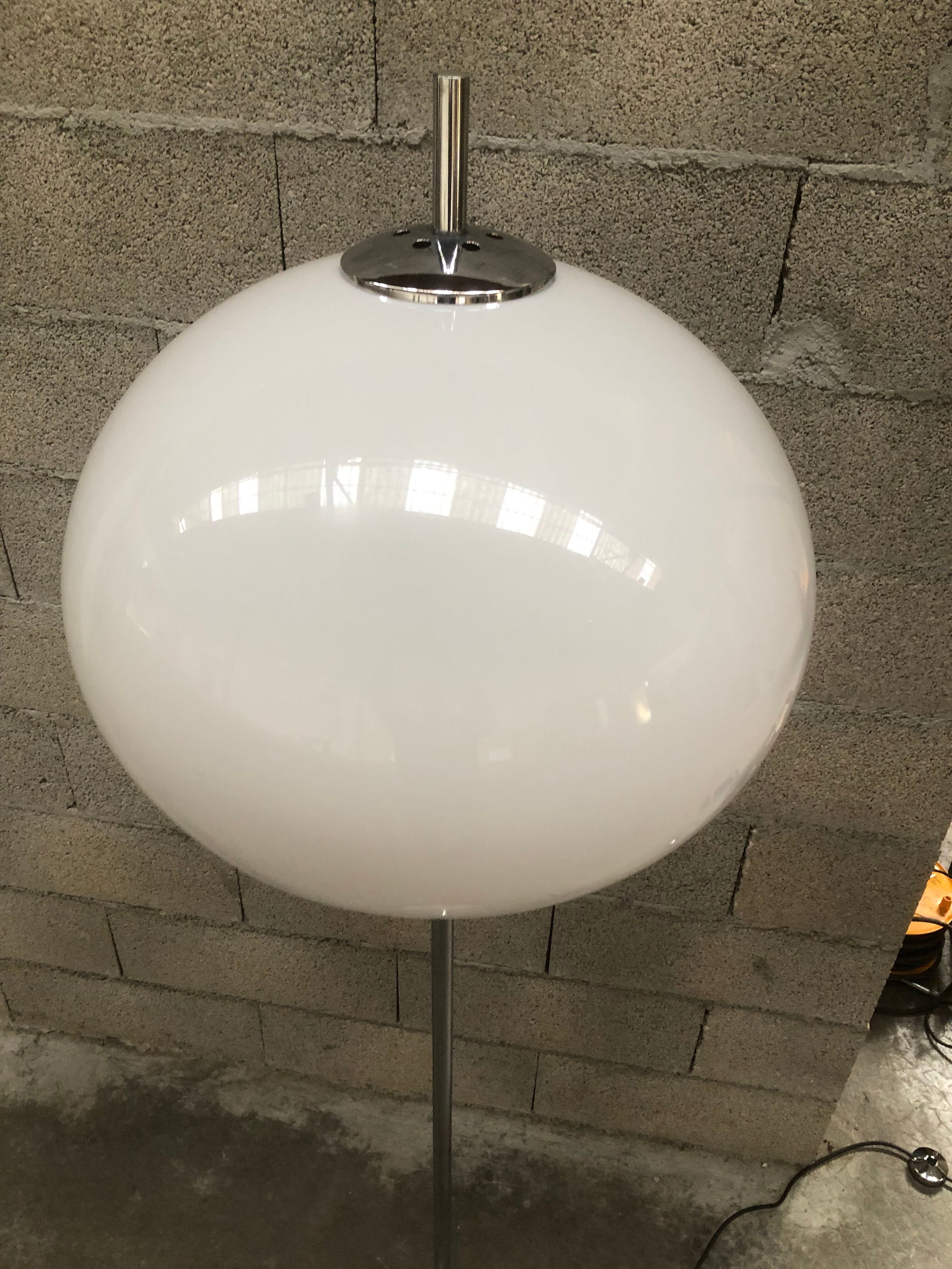 1970s design lamppost