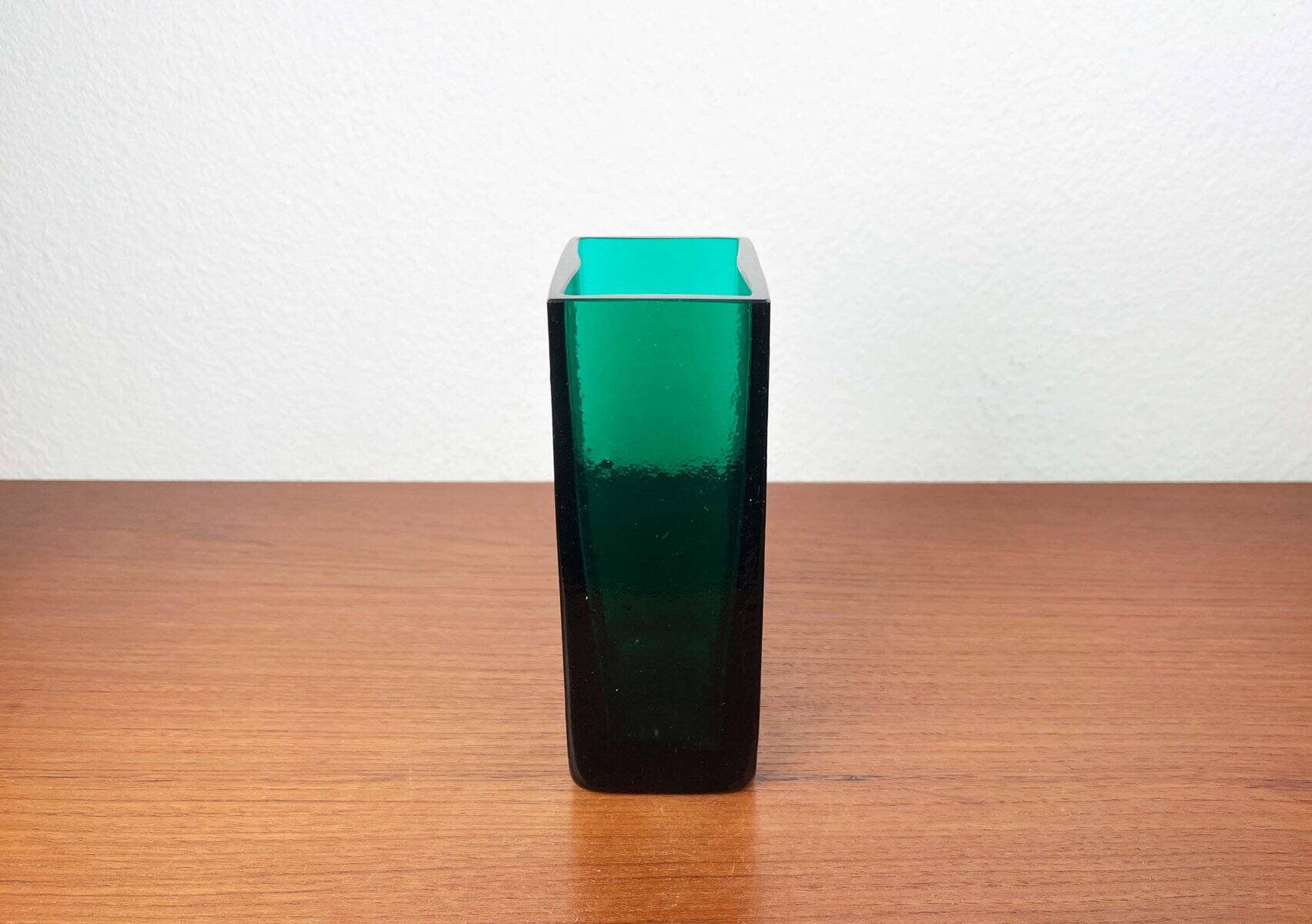 Minimalist mid-century glass block vase by Finncristall, Finland, 1960s.