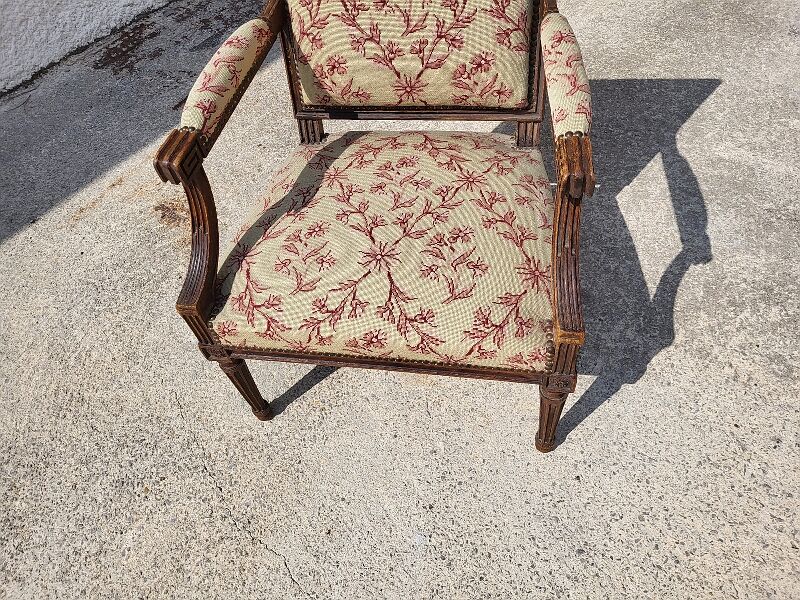 Armchair Louis XVI walnut of the XIXth century