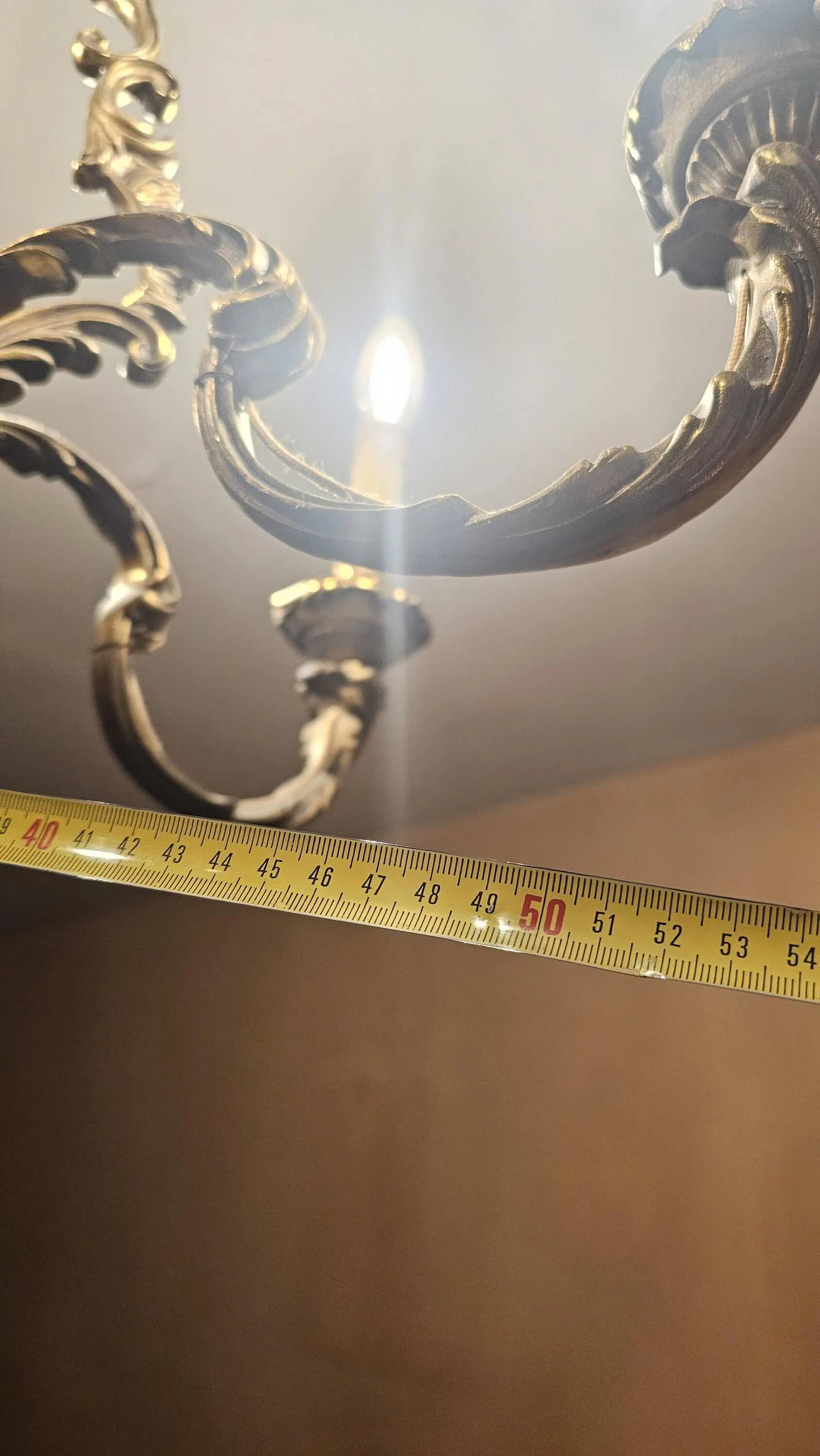 Lustre décoratif à 6 bras en métal patiné