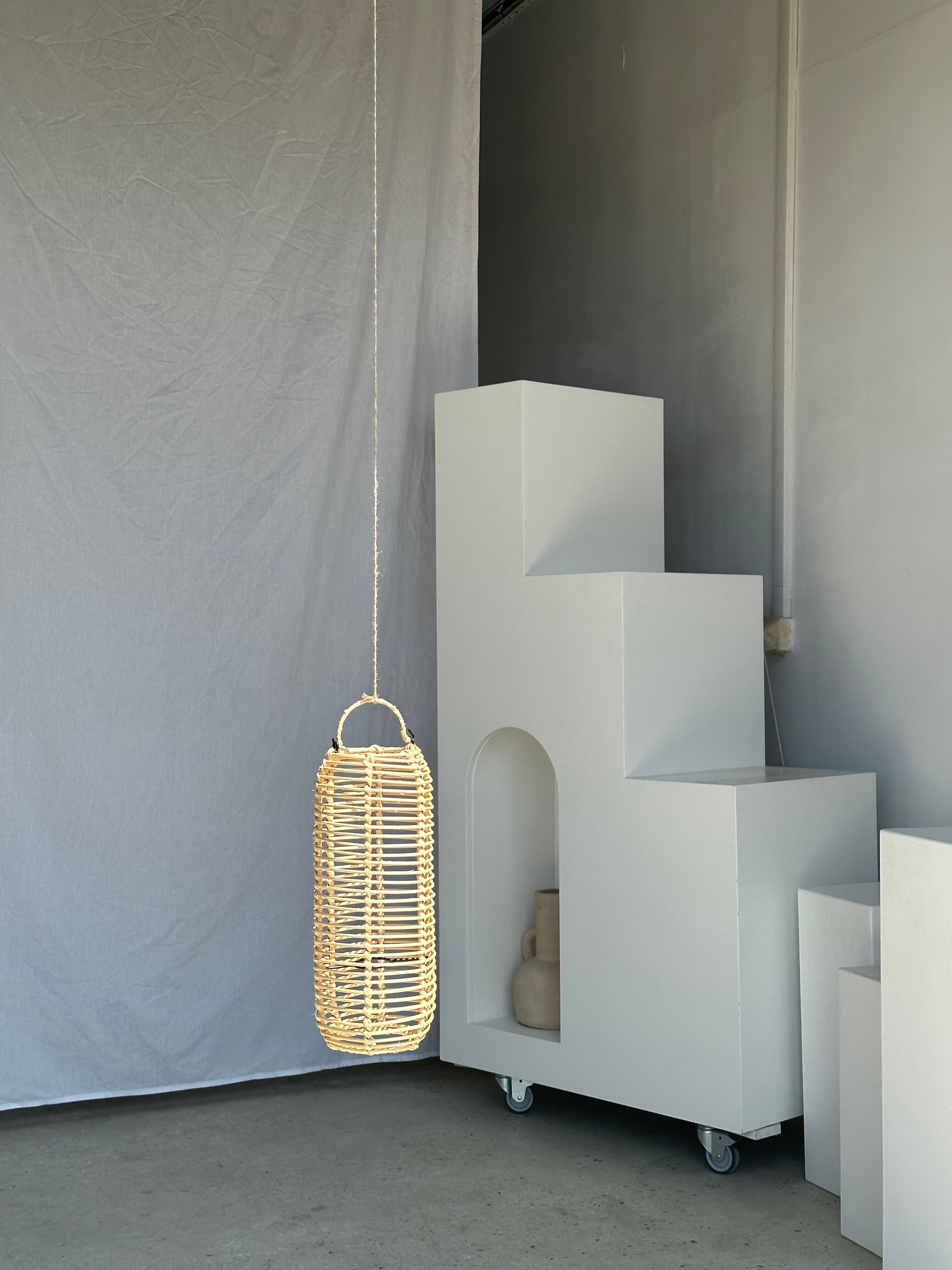 Small lantern-shaped rattan suspension H35 D15