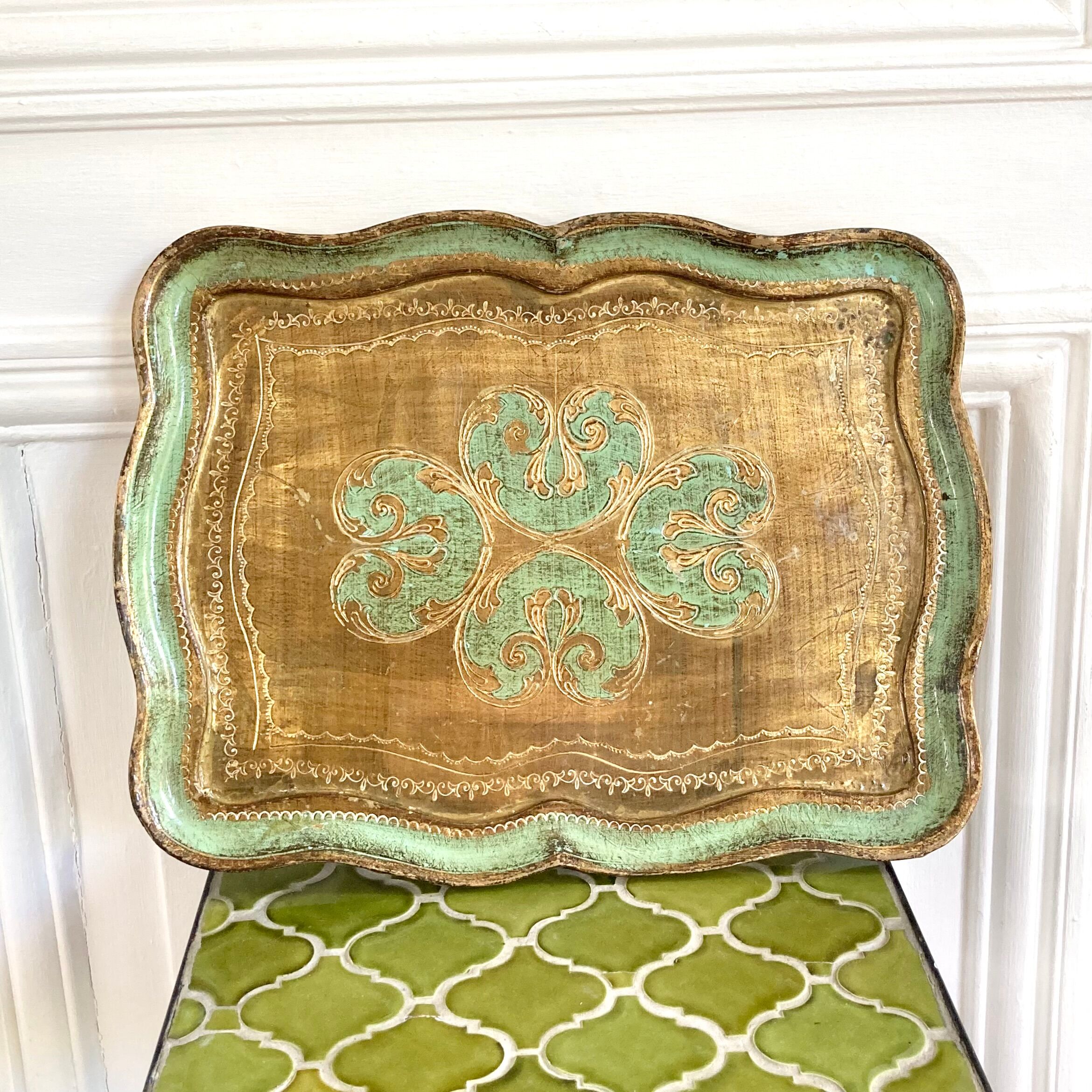 Florentine wooden top