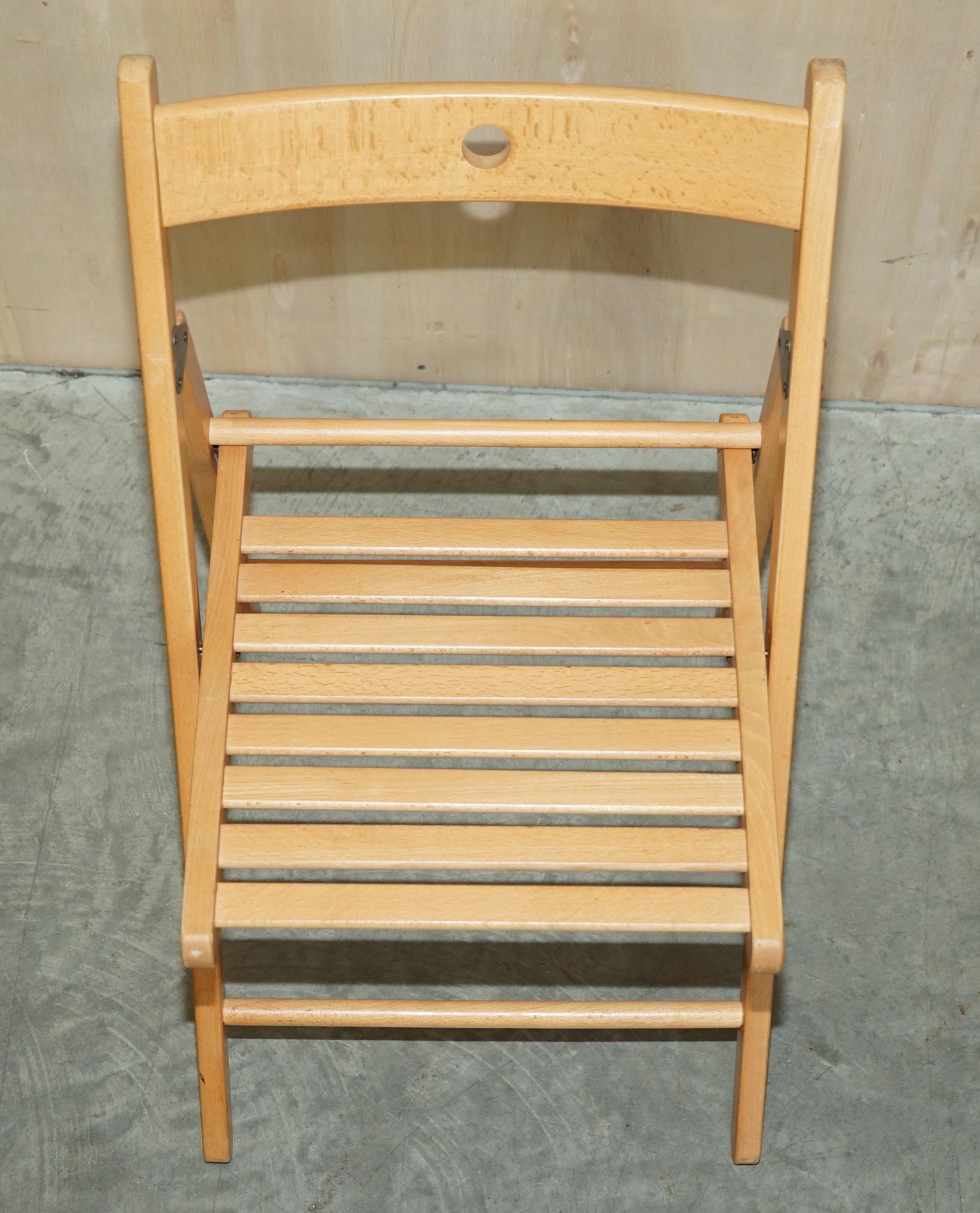 Set of 4 folding steamer chairs in oak from around 1940.