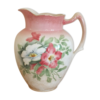 Large pitcher or pitcher of floral decoration