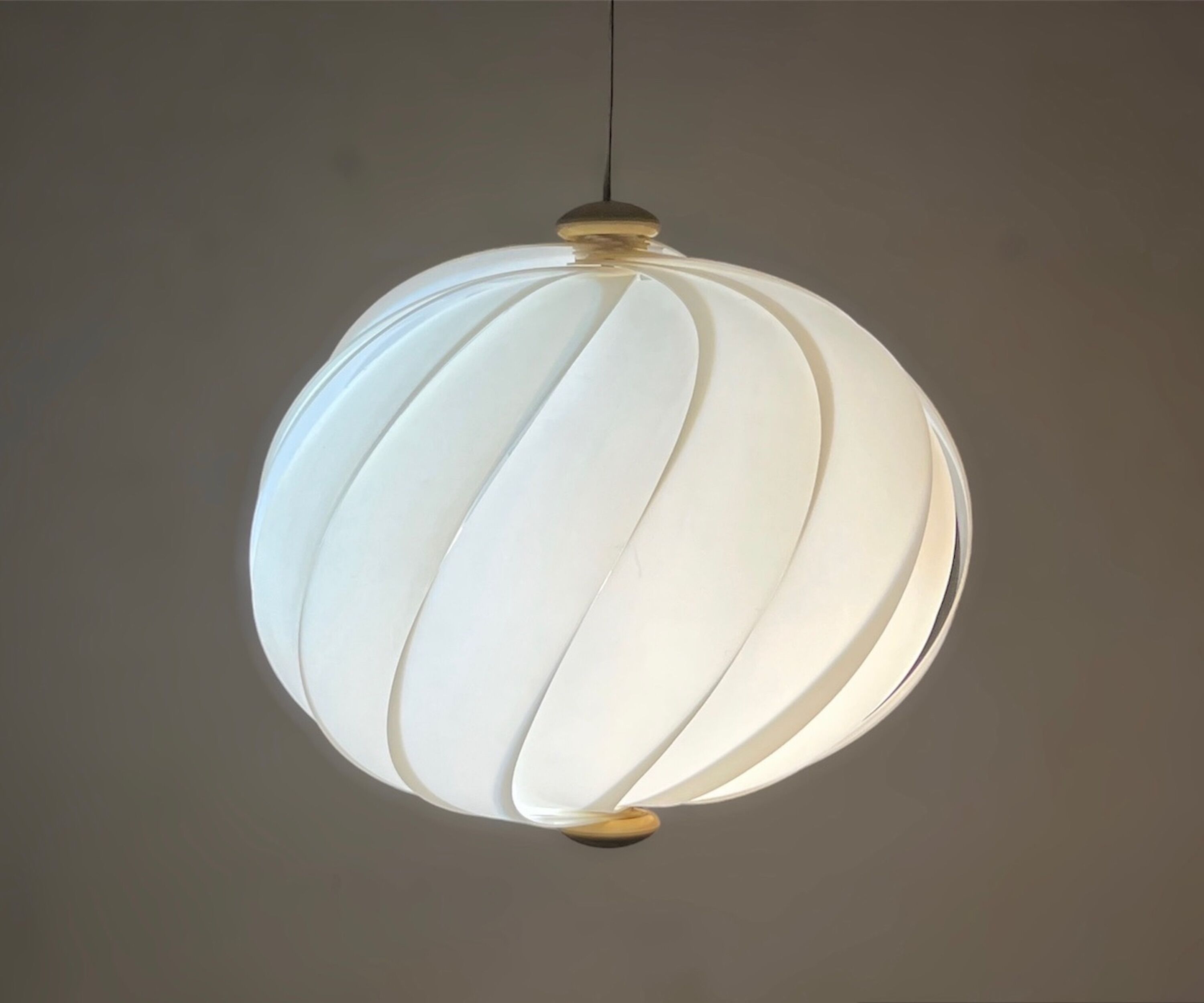 Lampe Alicante de Emanuele Porzio pour Harvey Guzzini, 60s