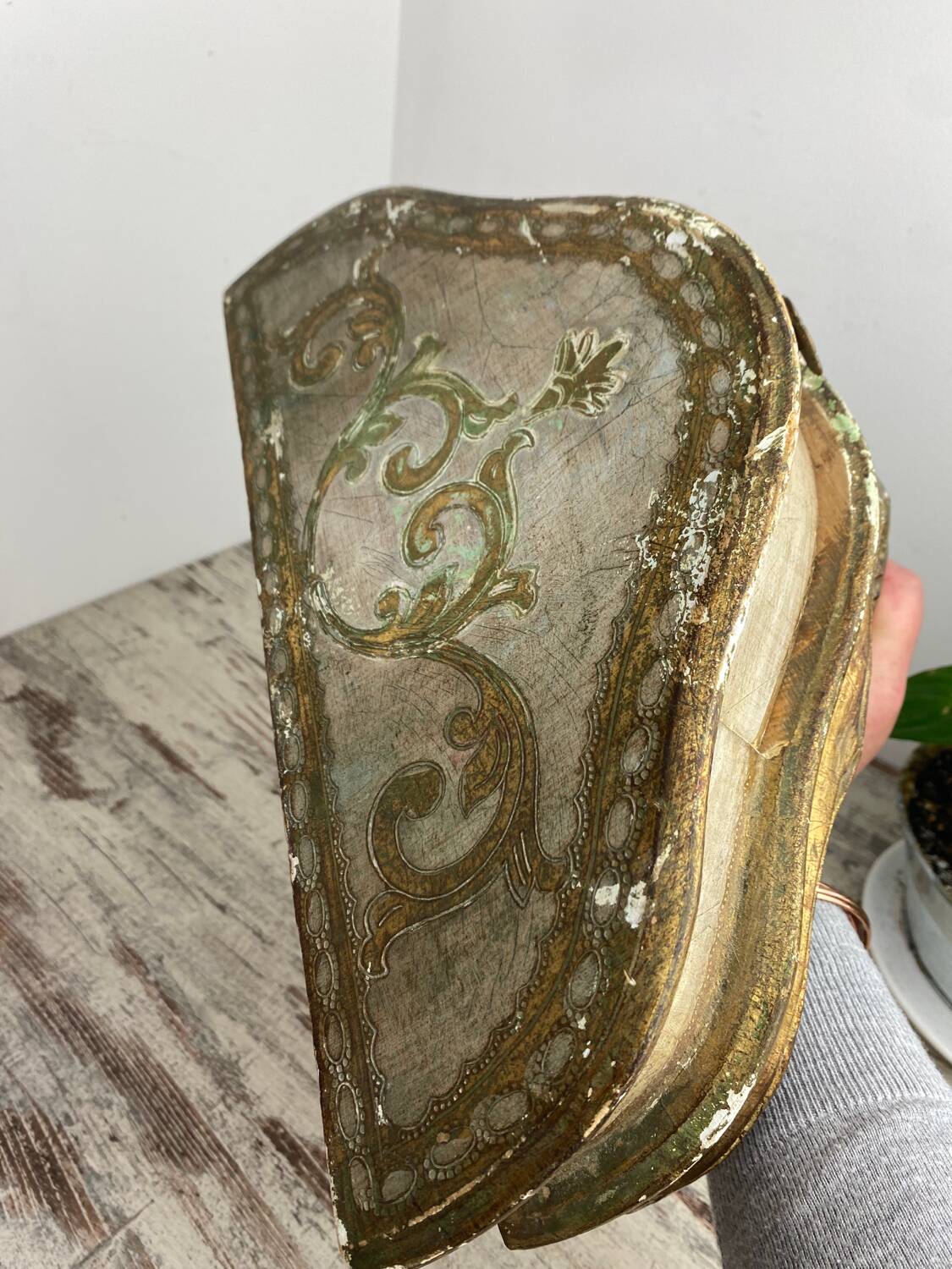 Florentine wooden wall console