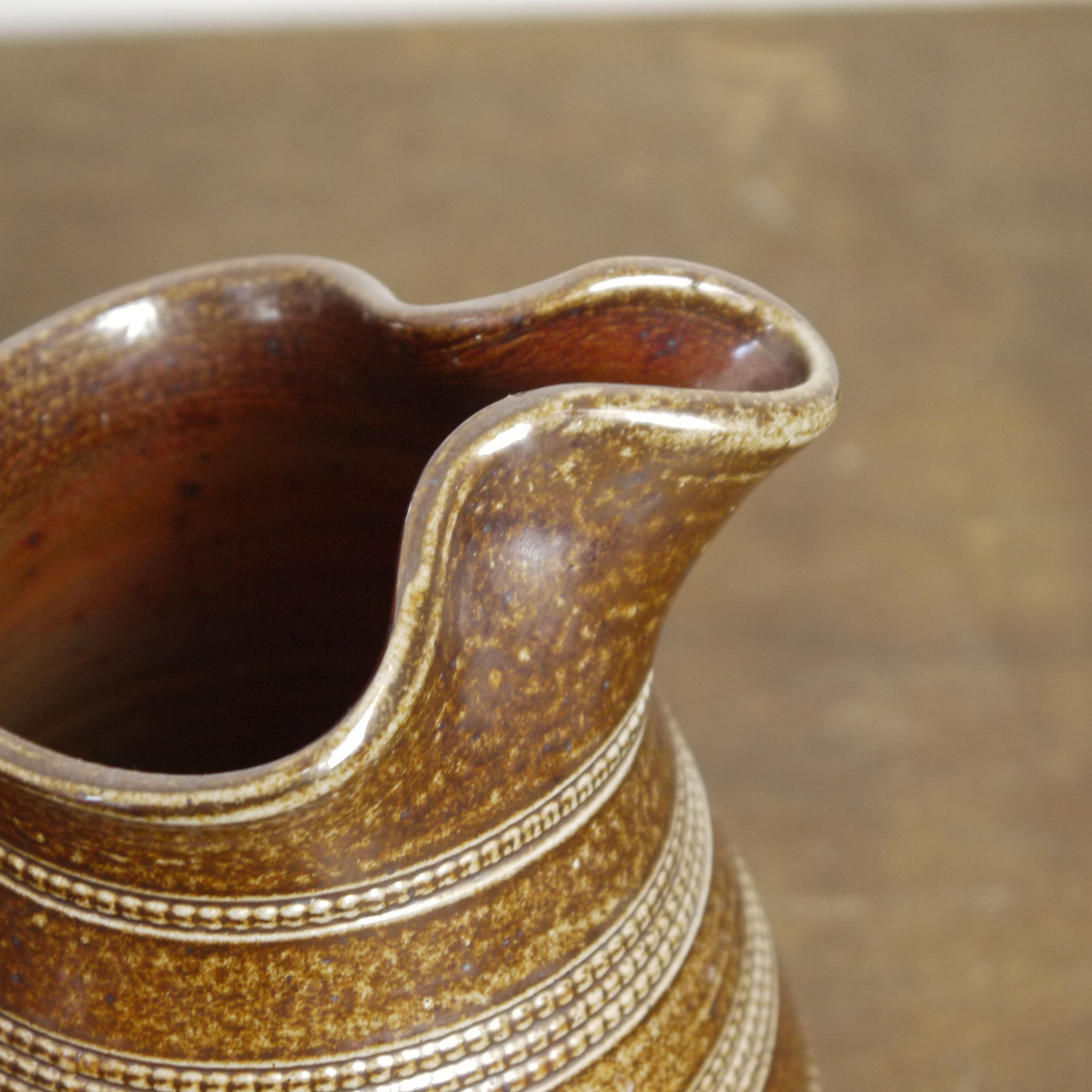 Bonny sandstone pitcher