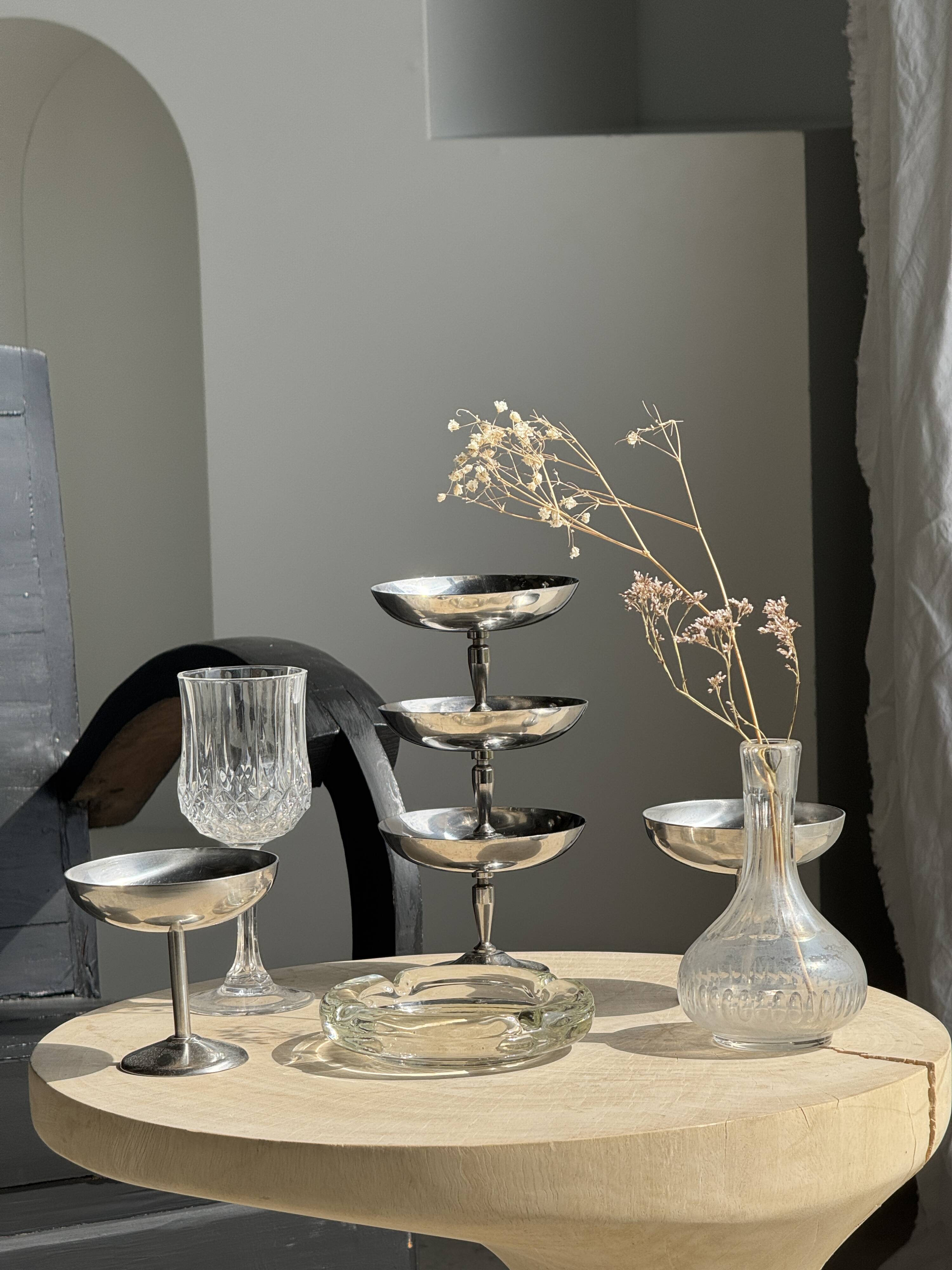 Mini vintage glass soliflore vase with ball belly H12.5