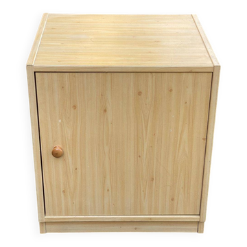 Scandinavian beige wooden chest of drawers